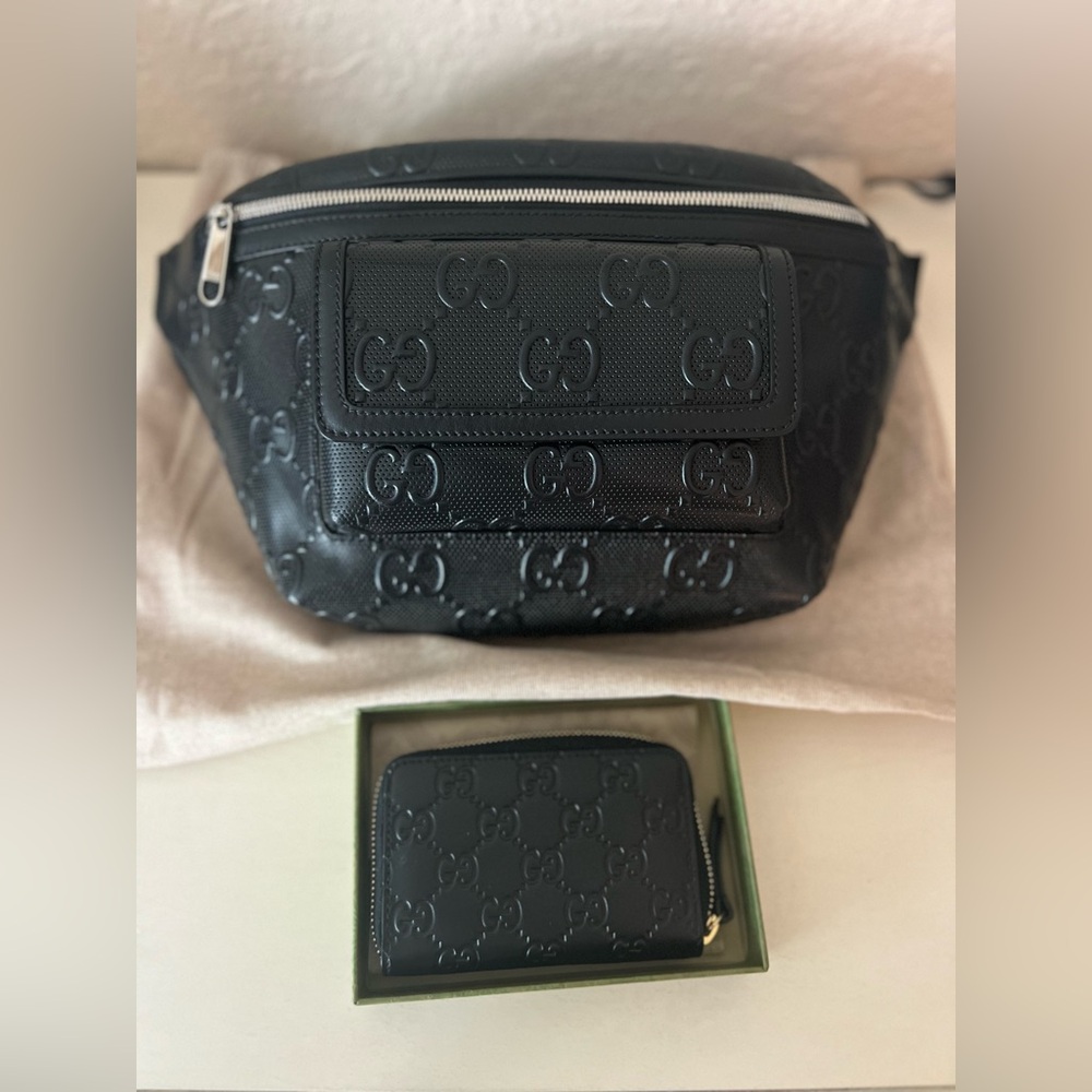 Gucci Bum Bag Bundle EUC - Picture 2 of 13